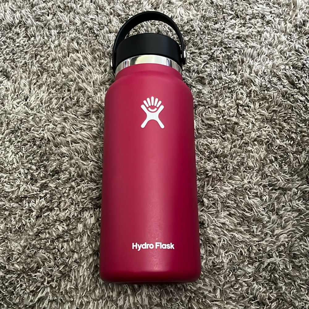 Hydro Flask 32 Oz Wide Mouth Water Bottle Snapper maroon